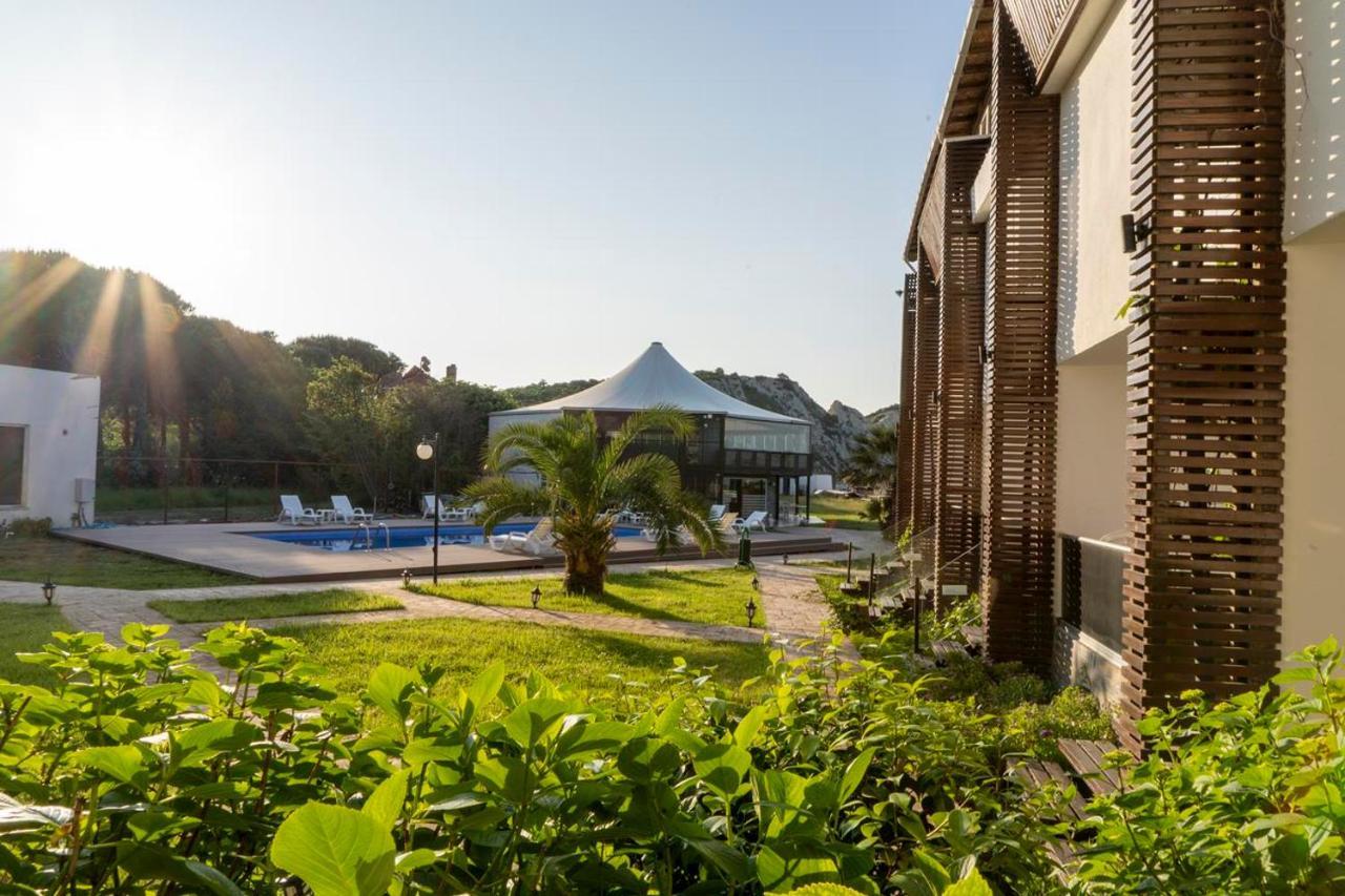 Mad Sea Beach Hotel Karacakoy Exterior photo