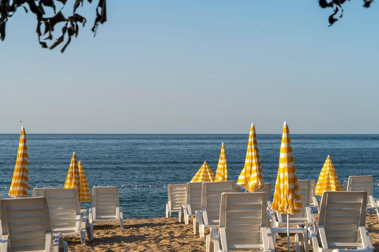 Mad Sea Beach Hotel Karacakoy Exterior photo