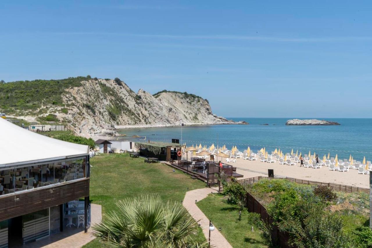 Mad Sea Beach Hotel Karacakoy Exterior photo